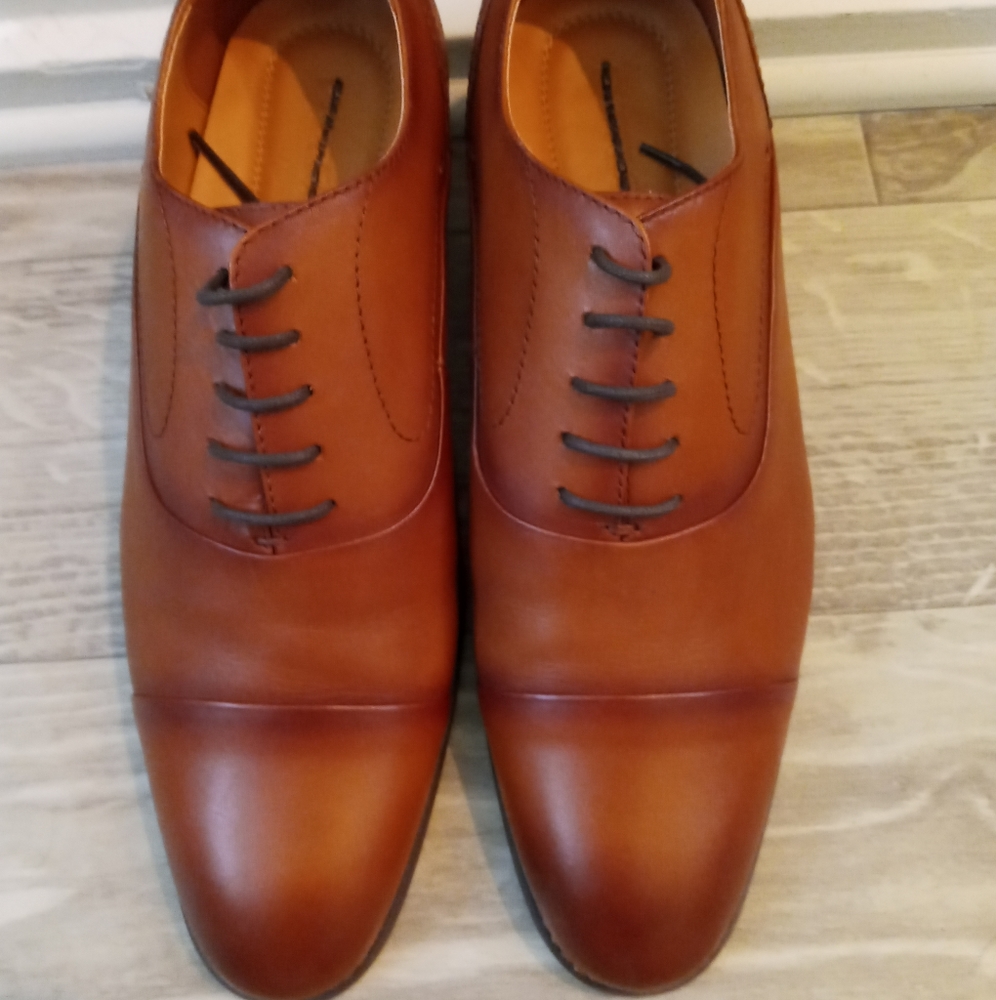Men's Size 10.5 Express Dress Shoes